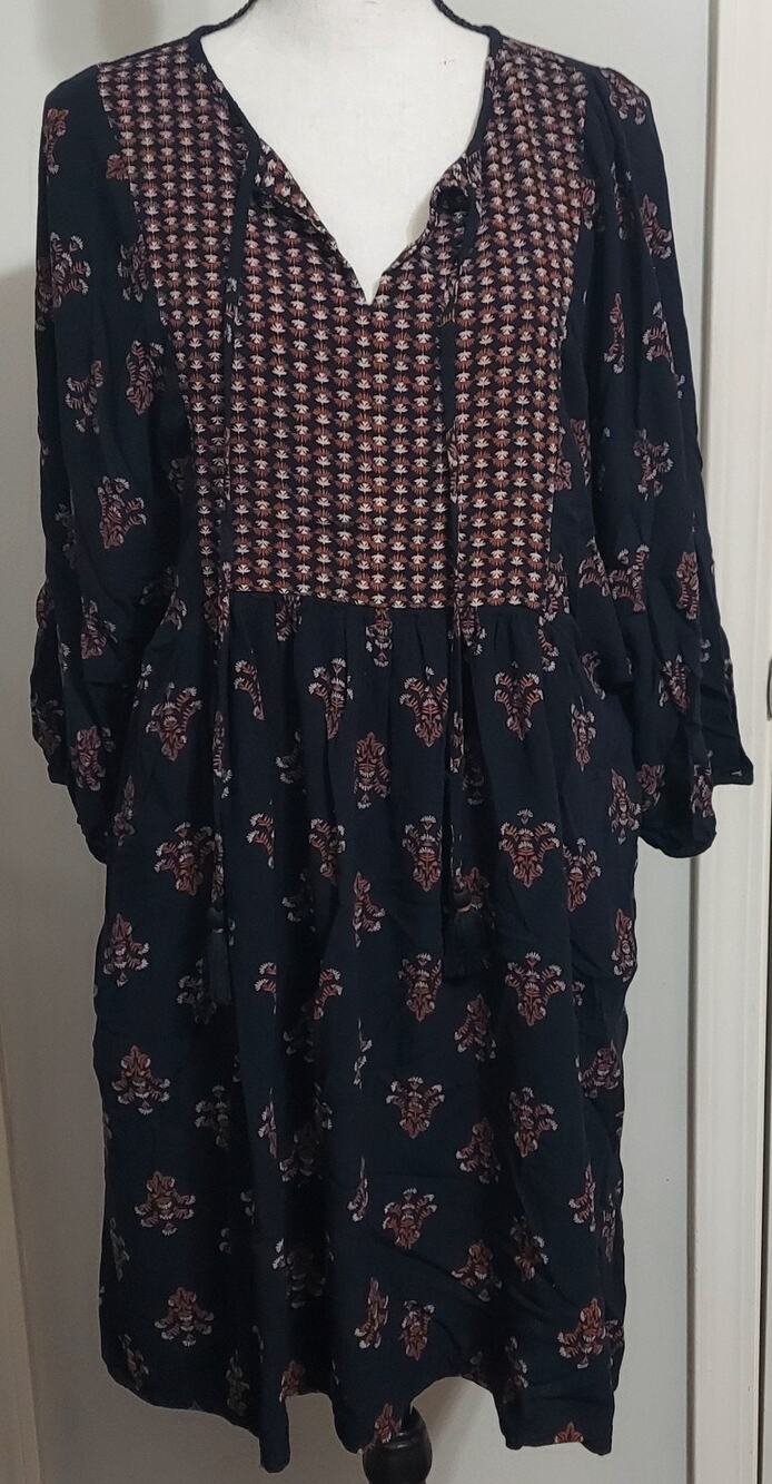 Knox Rose Boho Dress Tunic Size Medium Tassel Ties Pockets Lightweight Prarie